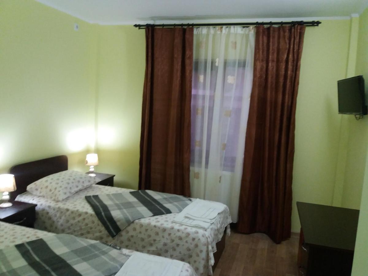 Pensiunea Ciresul Alb Tulcea Exterior photo